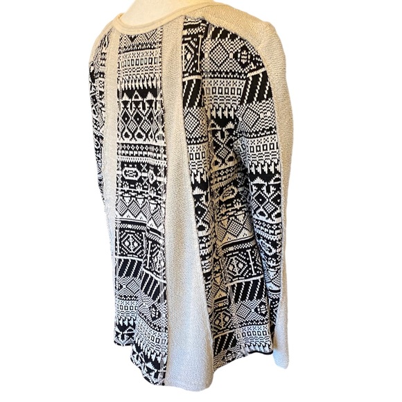 Lilka by Anthropologie Boho Geometric Swing Sweater Top - Picture 5 of 10